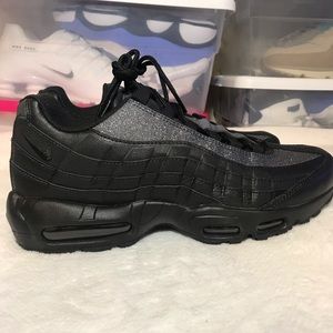 air max 95 black glitter